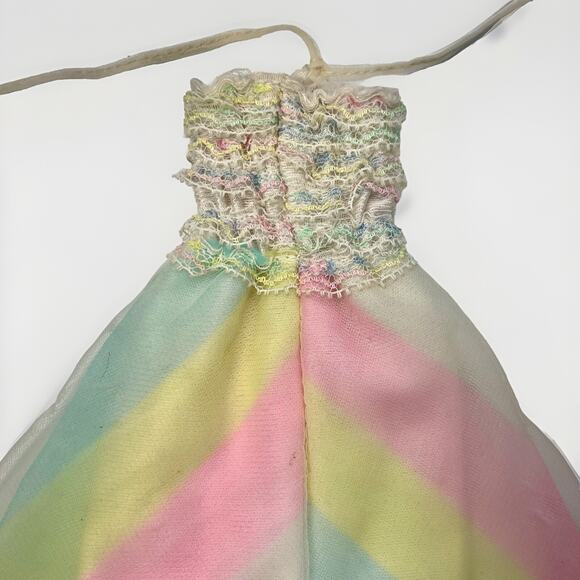 Vintage 1980 Barbie Doll Clothes Happy Birthday Rainbow Dress #1922 Mattel - Picture 4 of 4